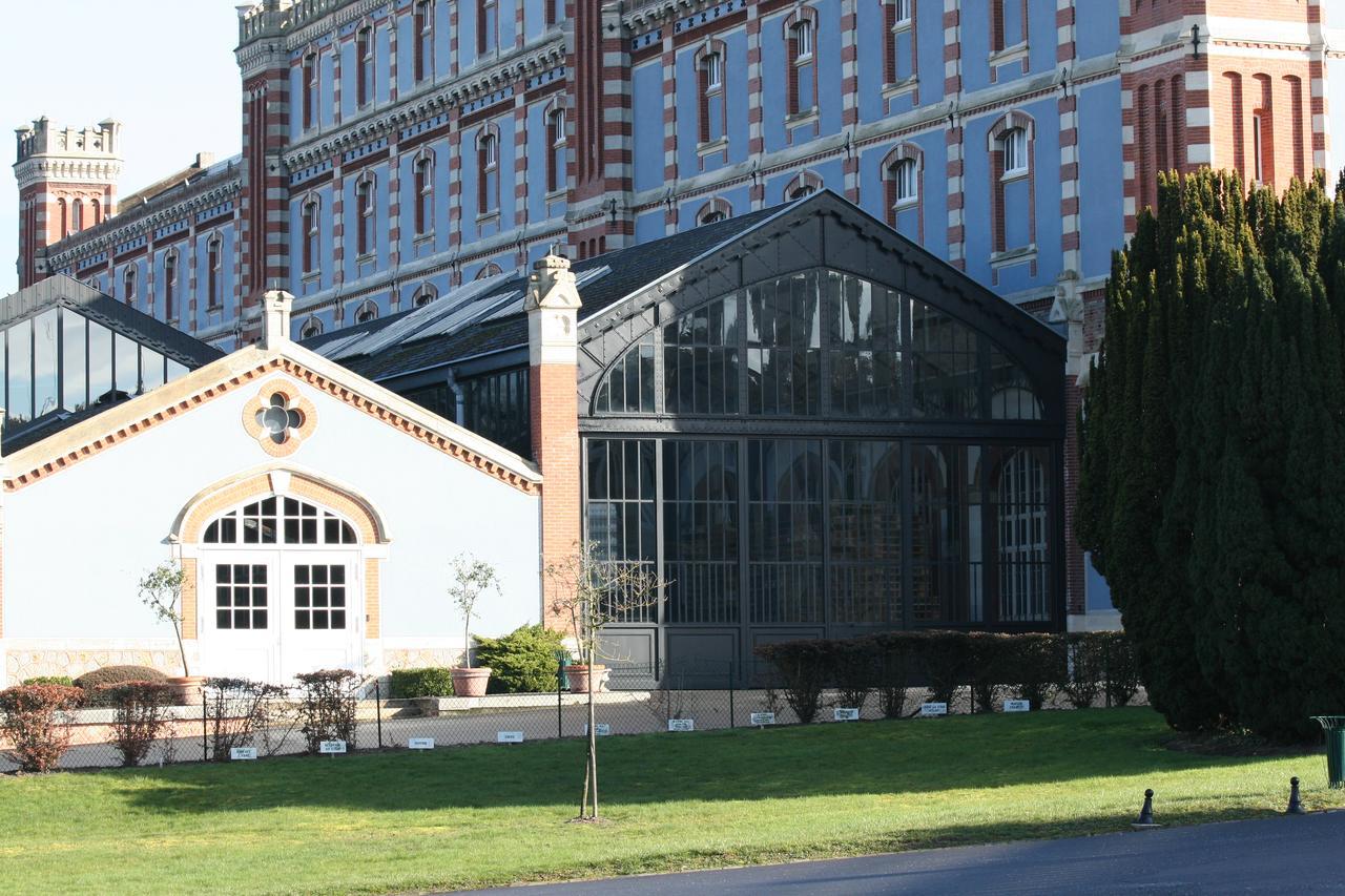 Les Suites Champenoises Tinqueux Eksteriør bilde